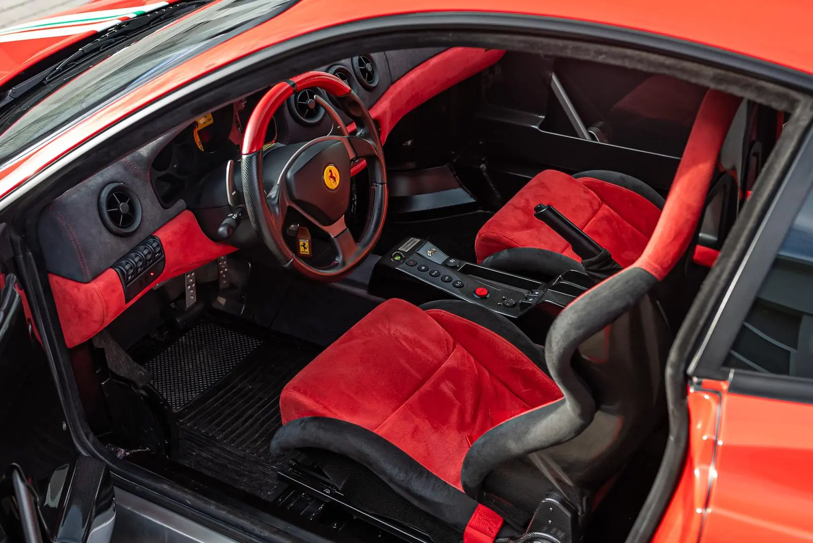 Ferrari 360 Challenge Stradale 2363 6762b937ab87f7609907f623 DSC06927.jpg 1 1