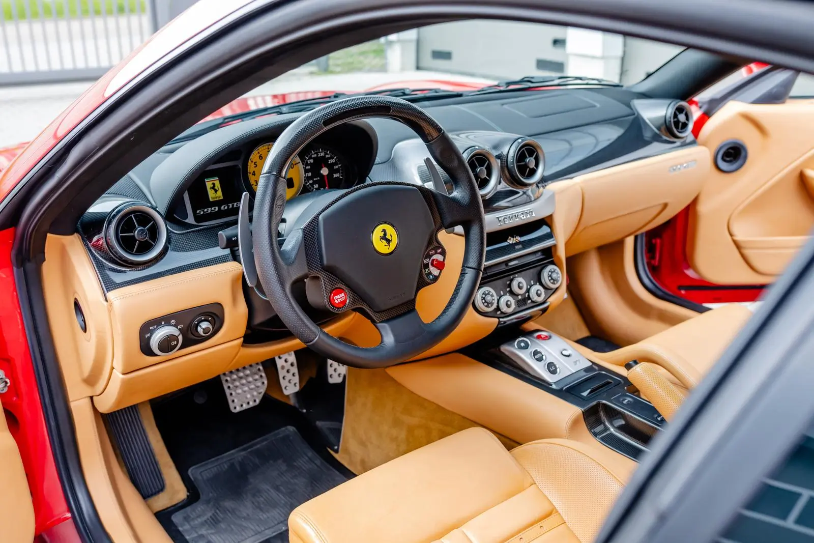 Ferrari-599-GTB-2363_684044074cbe4ee08a0db179__JNI09797.jpg