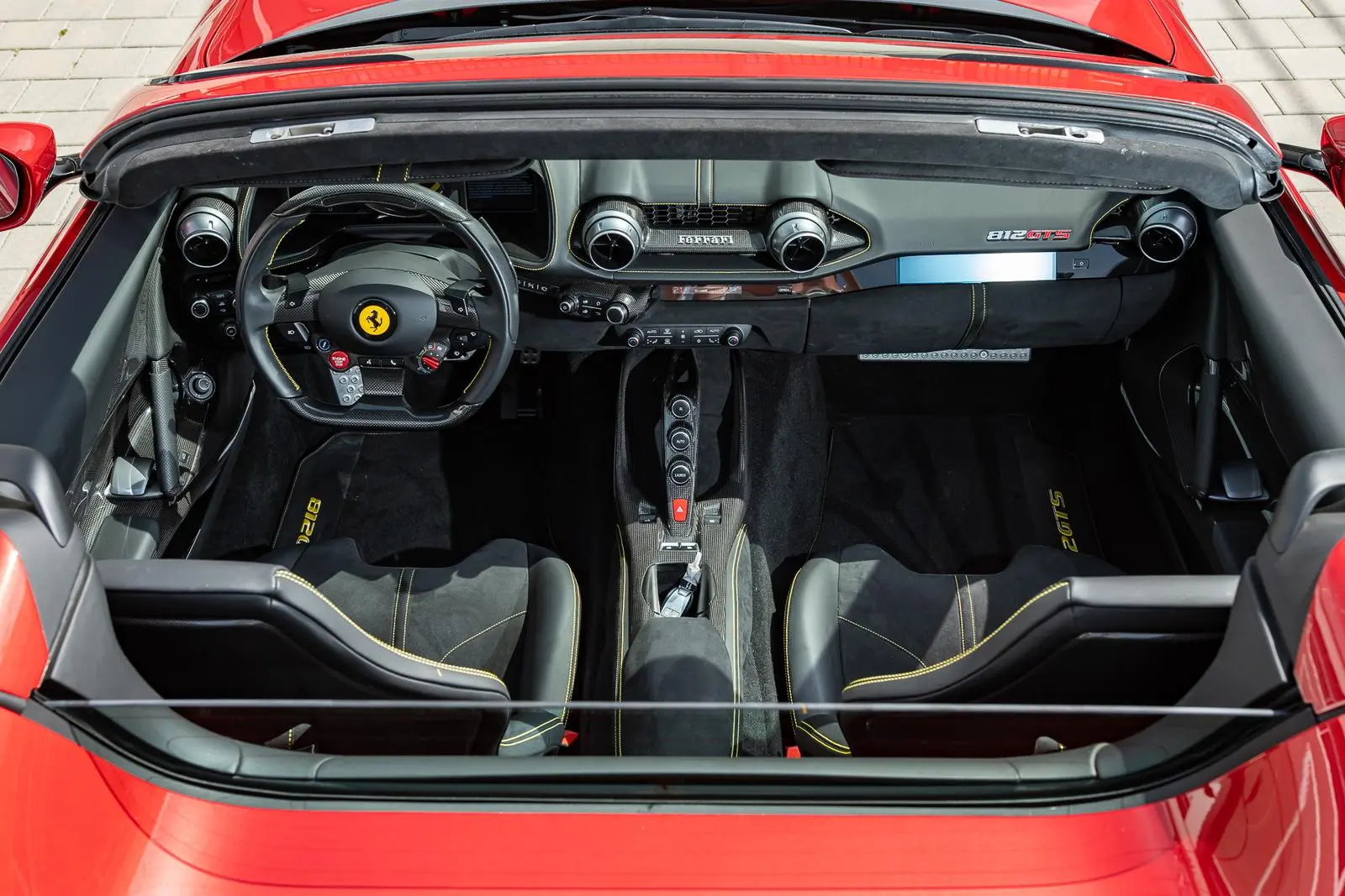 Ferrari 812 GTS 2363 682b5718b528a34c7d02dfcf DSC09071.jpg