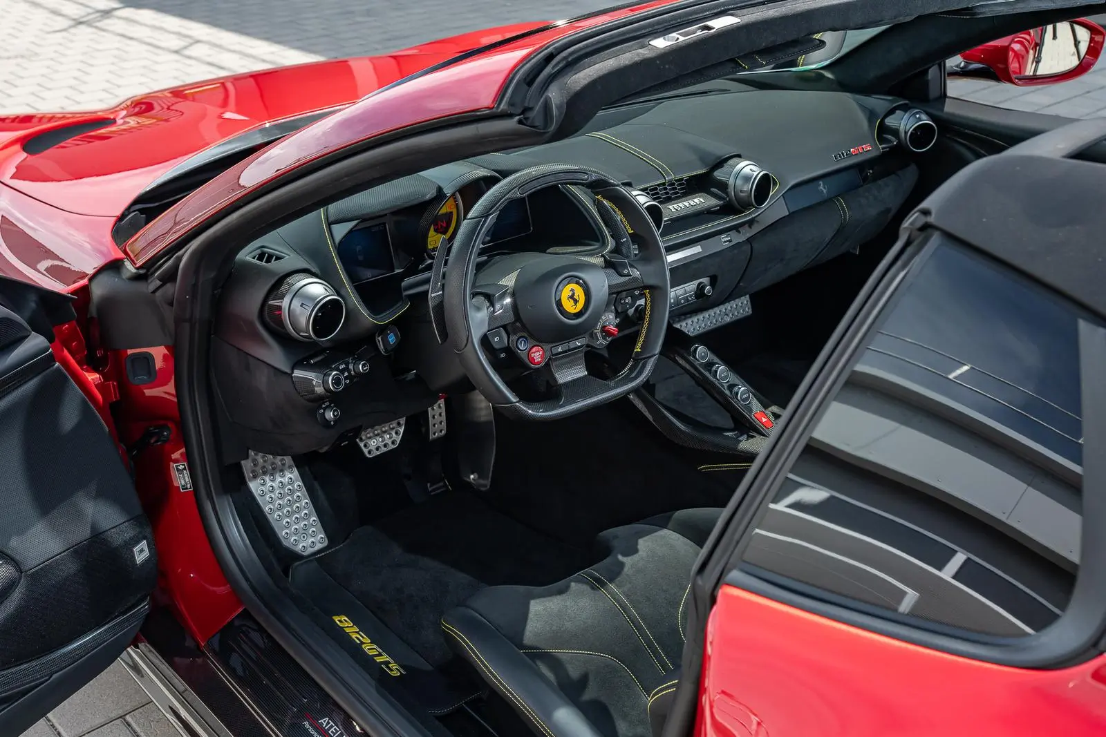 Ferrari 812 GTS 2363 682b5719b528a34c7d02dfe5 DSC09086.jpg