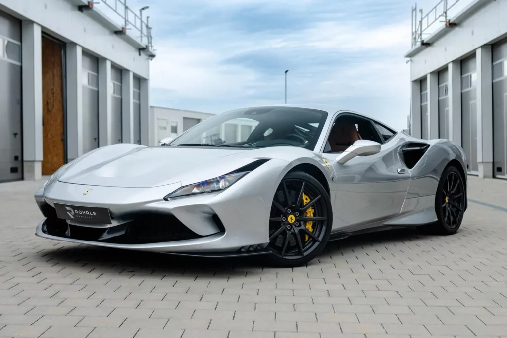 Ferrari F8 Tributo 2363 686a68964637fb903d04a5bd JNI03003.jpg 1 24