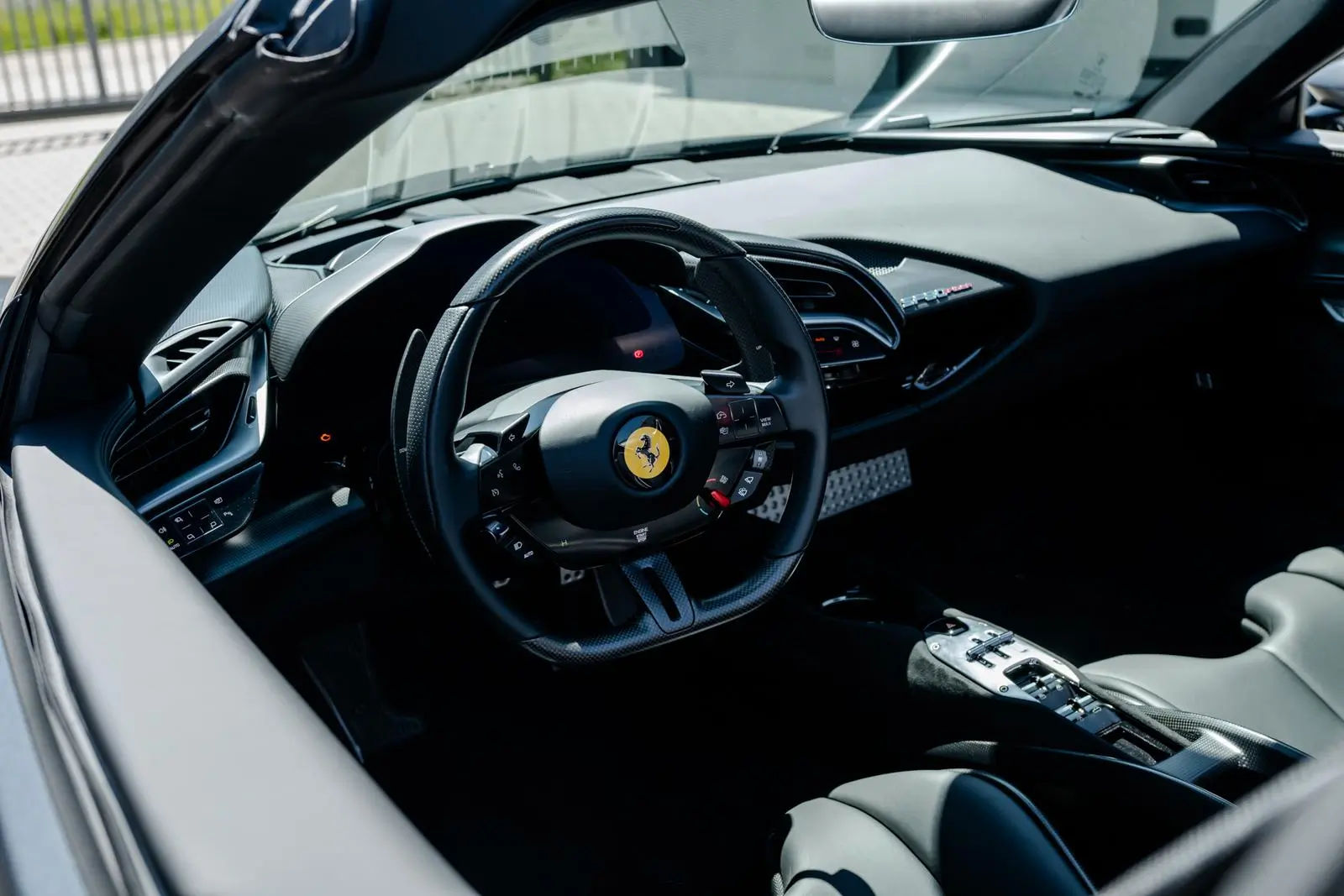 Ferrari SF90 Spider Assetto Fiorano 2363 6852d63753182cc60d0a5927 JNI01817.jpg 1 1