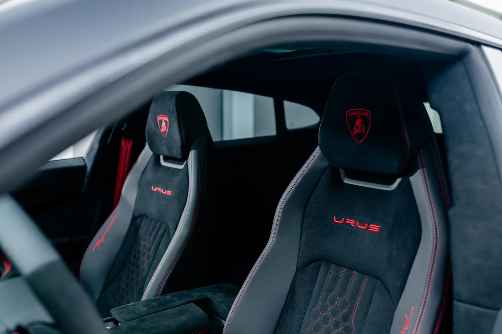 Lamborghini Urus Performante 2363 6874ce966317d389fd0e927e JNI03310.jpg