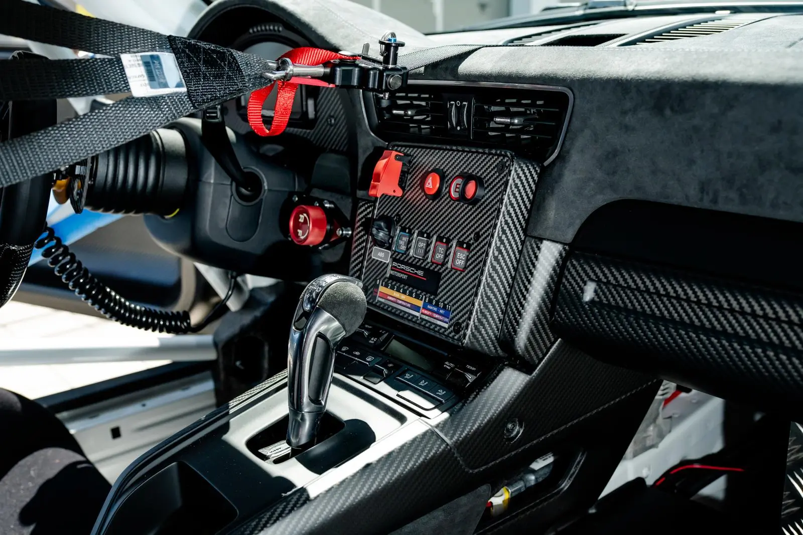 Porsche 991 GT2 RS Clubsport 2363 6852c66ade65bed8ff0be813 JNI01616.jpg 1 1