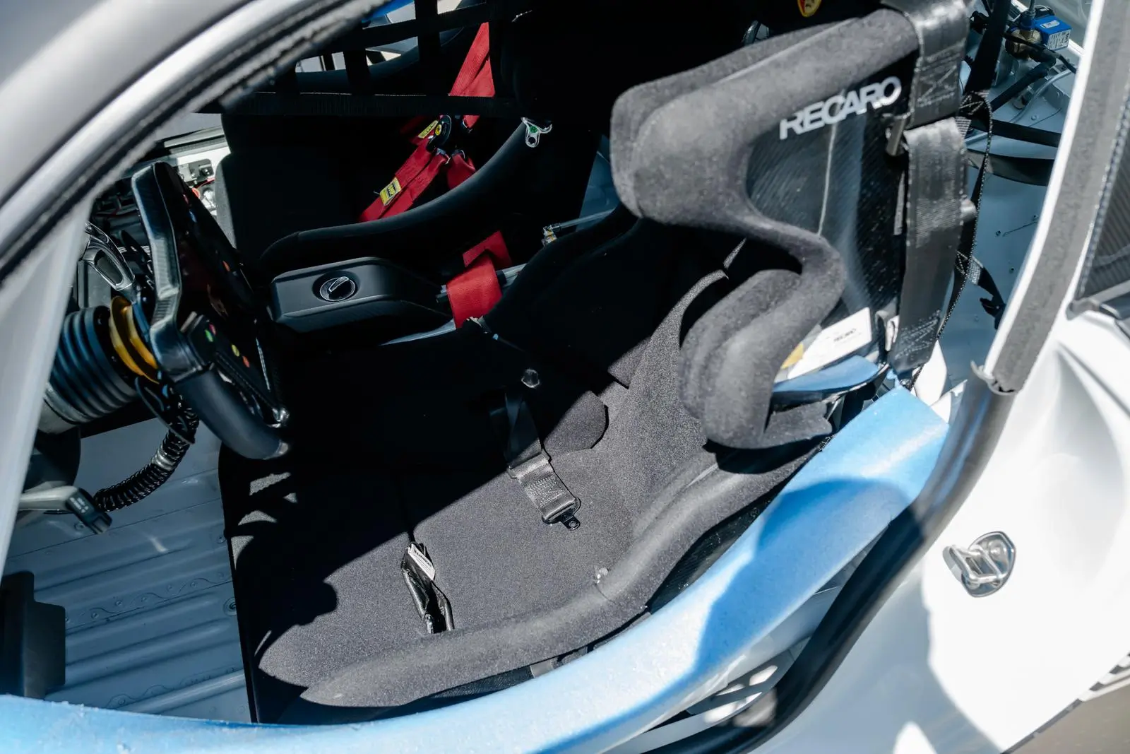 Porsche 991 GT2 RS Clubsport 2363 6852c66ade65bed8ff0be819 JNI01611.jpg 1 1