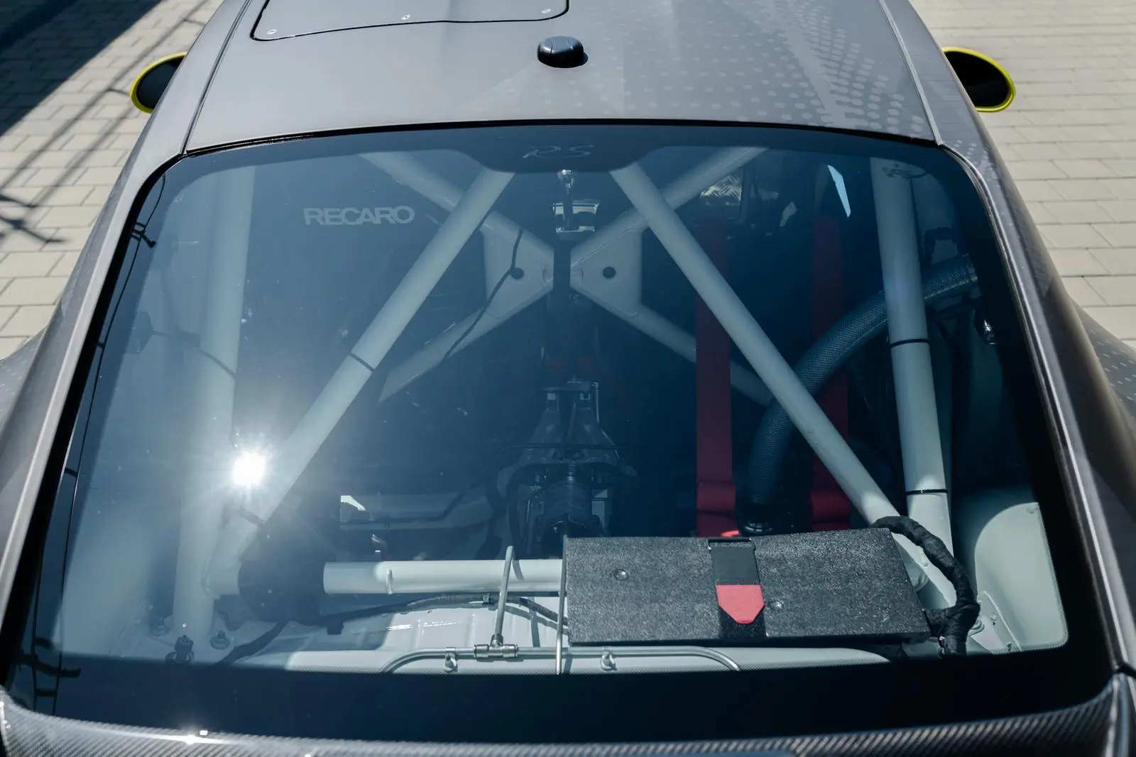 Porsche 991 GT2 RS Clubsport 2363 6852c66bde65bed8ff0be825 JNI01629.jpg 1 1