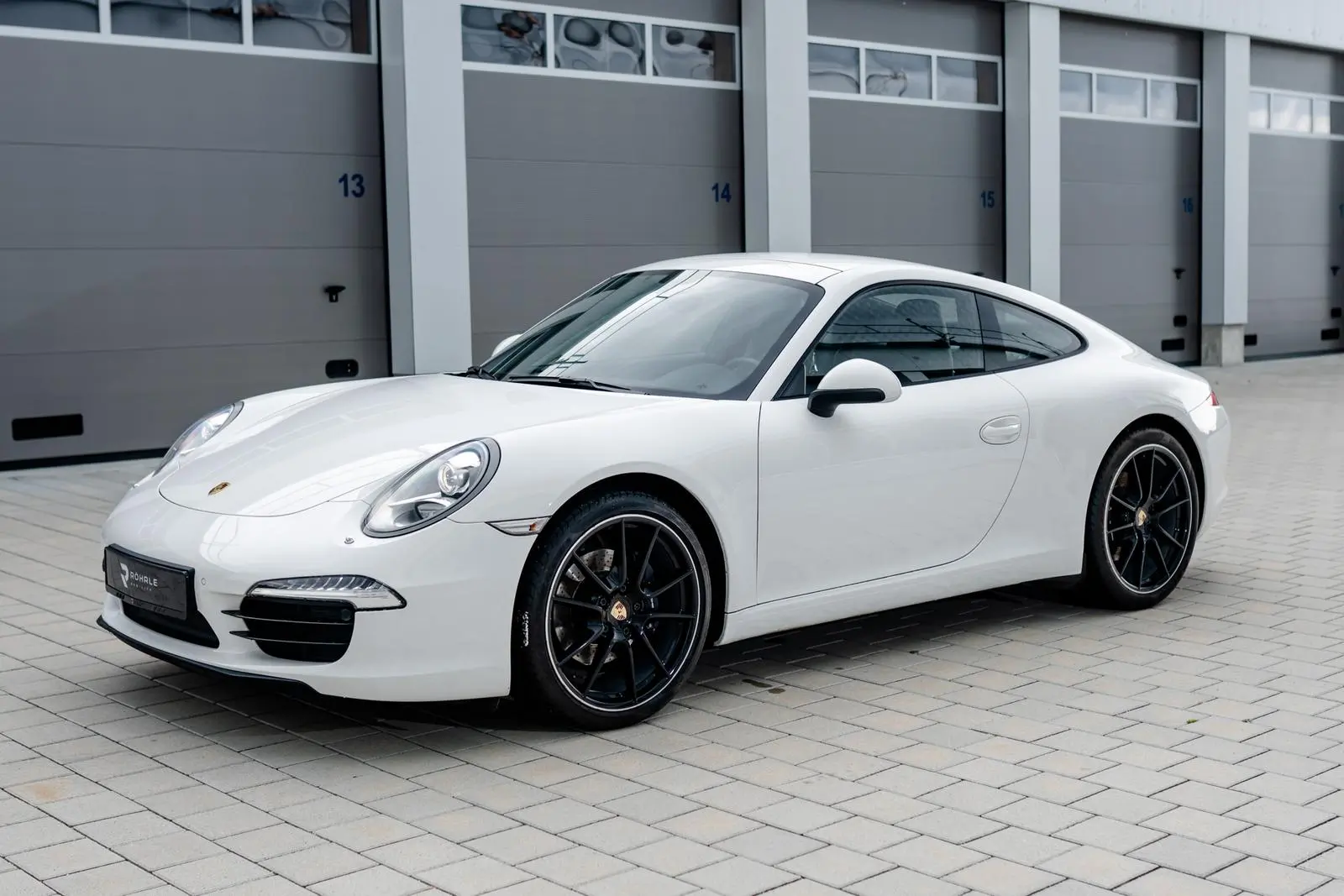Porsche-991.1-Carrera-2363_6874ce0eea8a583fe401668c__JNI03356.jpg-