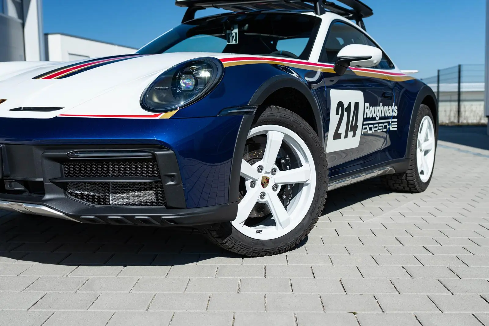 Porsche 992 Dakar 2363 67daaf95a86c50450d0de392 DSC00560.jpg