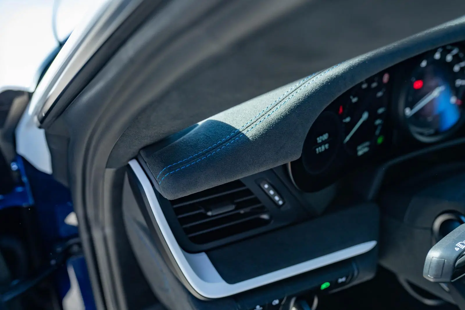 Porsche 992 Dakar 2363 67daaf96a86c50450d0de39a DSC00585.jpg