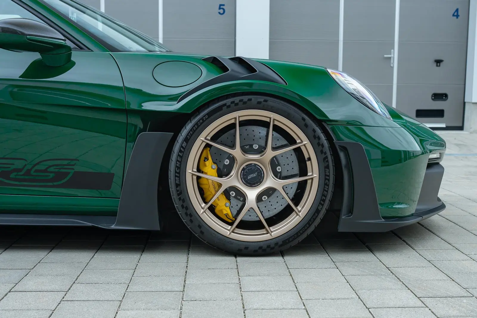 Porsche 992 GT3 RS Weissach 2363 67fcbd4c6333fe6d630cddd3 DSC01176.jpg