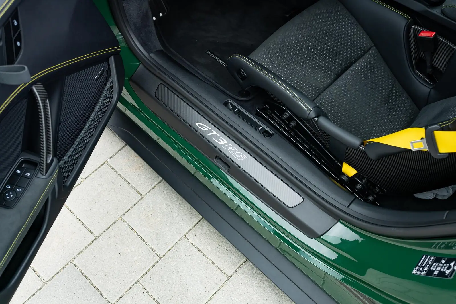 Porsche 992 GT3 RS Weissach 2363 67fcbd4d6333fe6d630cddec DSC01191.jpg