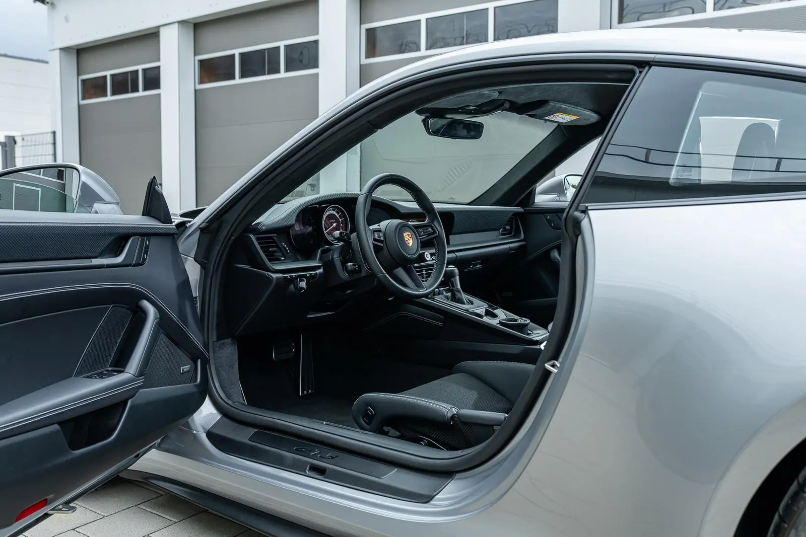 Porsche 992 GT3 Touring 2363 682c8aaeb8549552b90889f1 DSC09265.jpg