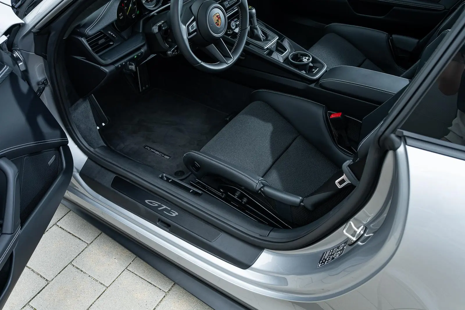 Porsche 992 GT3 Touring 2363 682c8aafb8549552b90889fd DSC09268.jpg