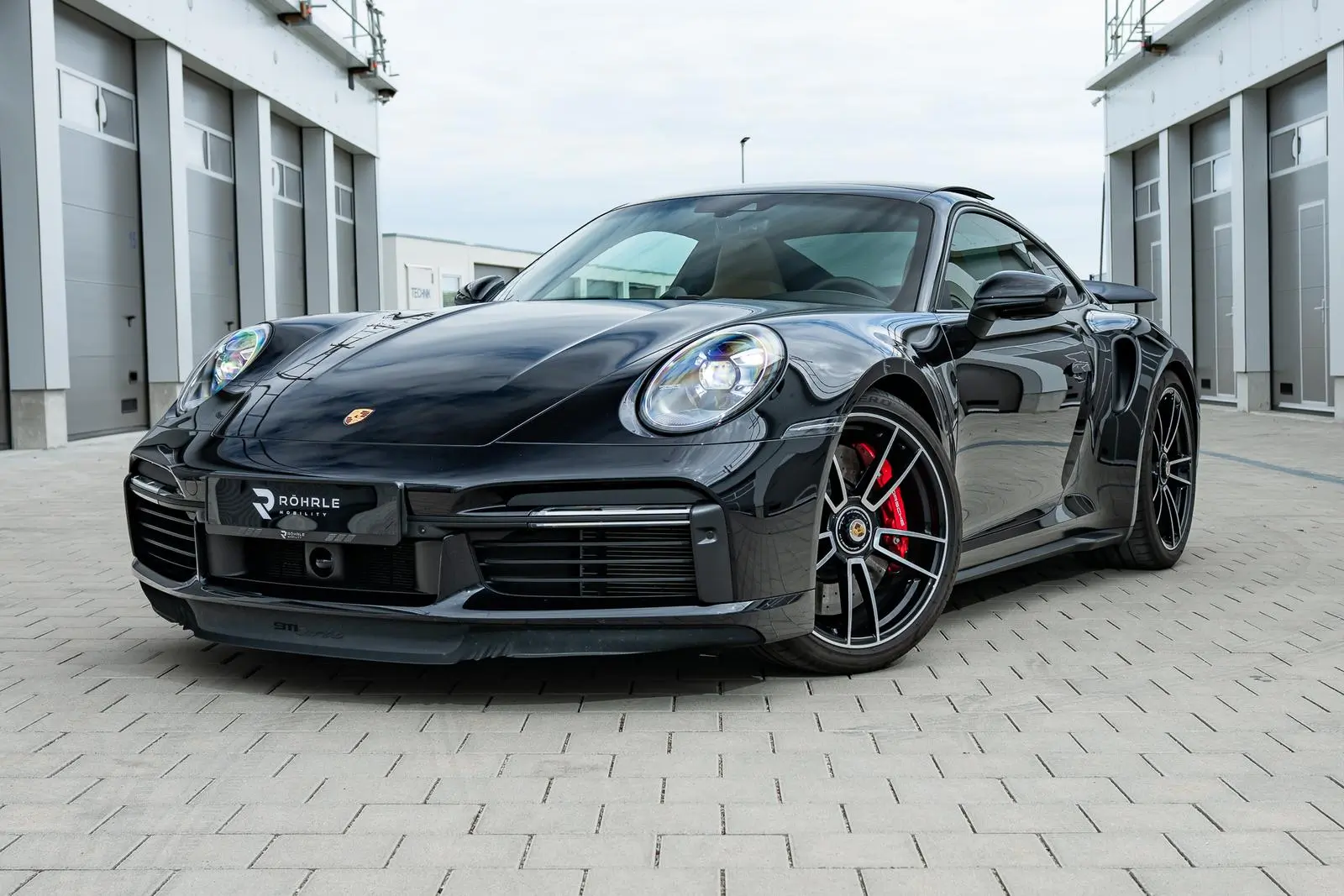 Porsche-992-Turbo-2363_682c8b157419532c2207b680__DSC09294.jpg-1-1