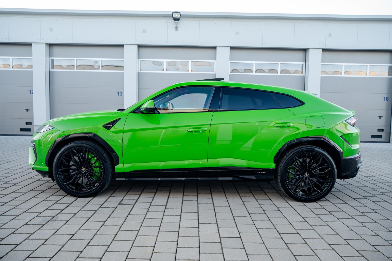 Lamborghini-Urus-SE-2363_696f472bd6dc159f880d1bfa__DSC08959.jpg-
