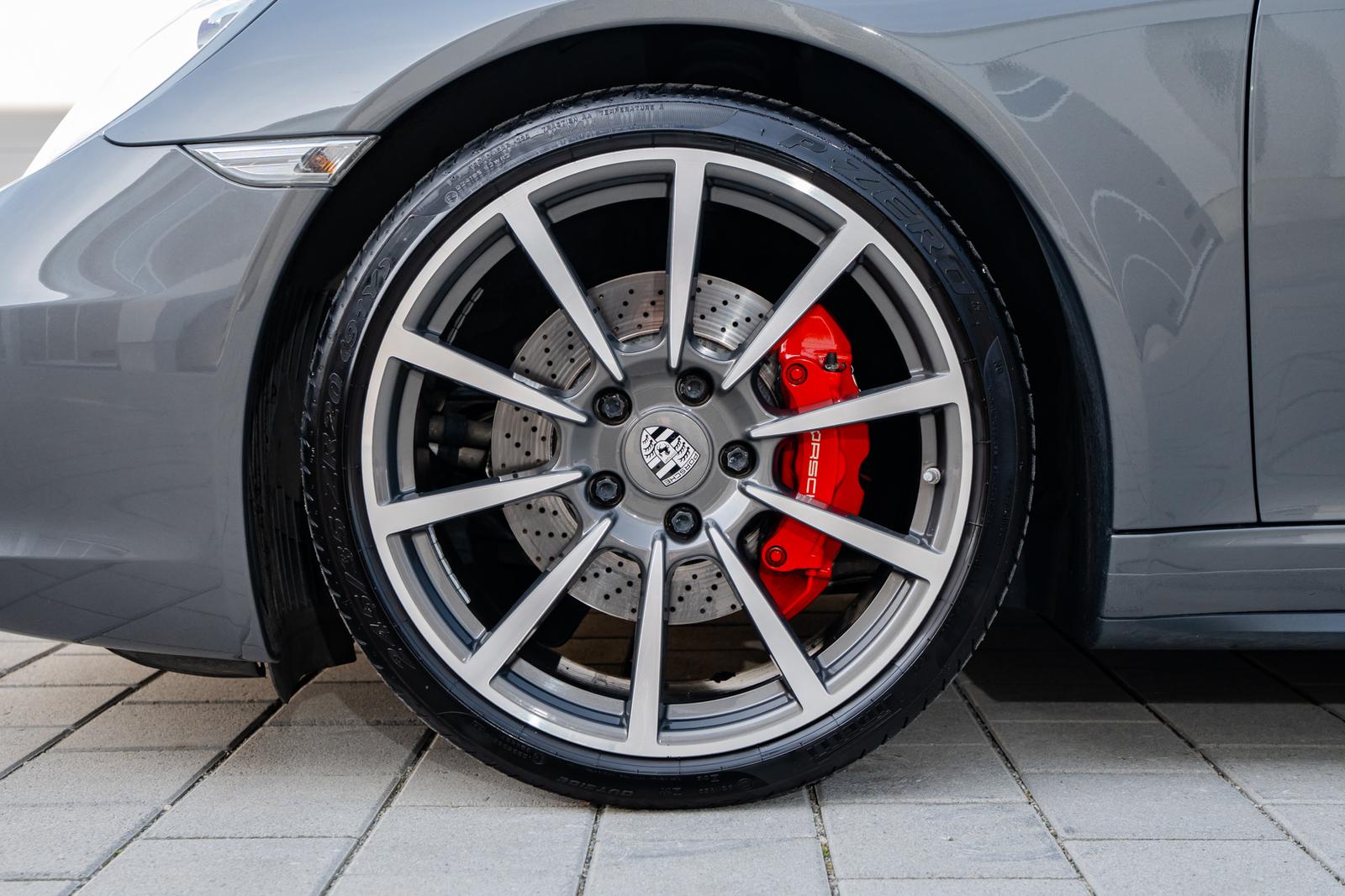 Porsche-991.1-Carrera-4S-2363_6972227f266eb8b227095109__DSC09421.jpg-