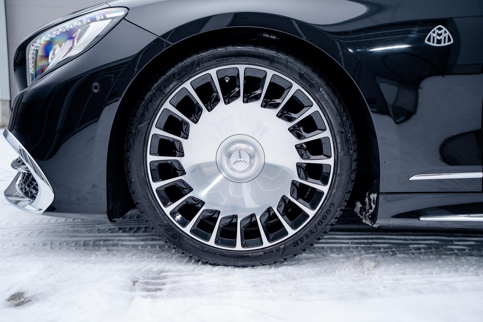 Mercedes-Benz-S-650-Maybach-2363_6995d7b92ee78ee41a078c4c__DSC01920.jpg-