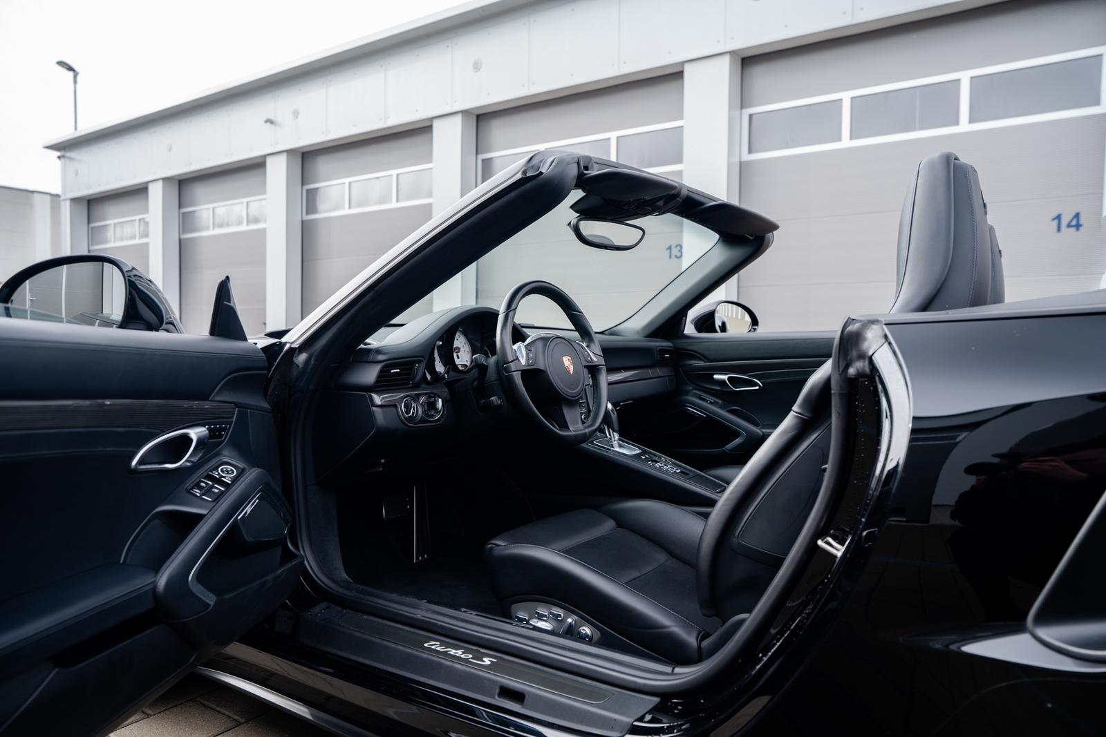 Porsche-991.1-Turbo-S-Cabrio-2363_69833db4dec24ef9f30ab0b6__DSC00673.jpg-