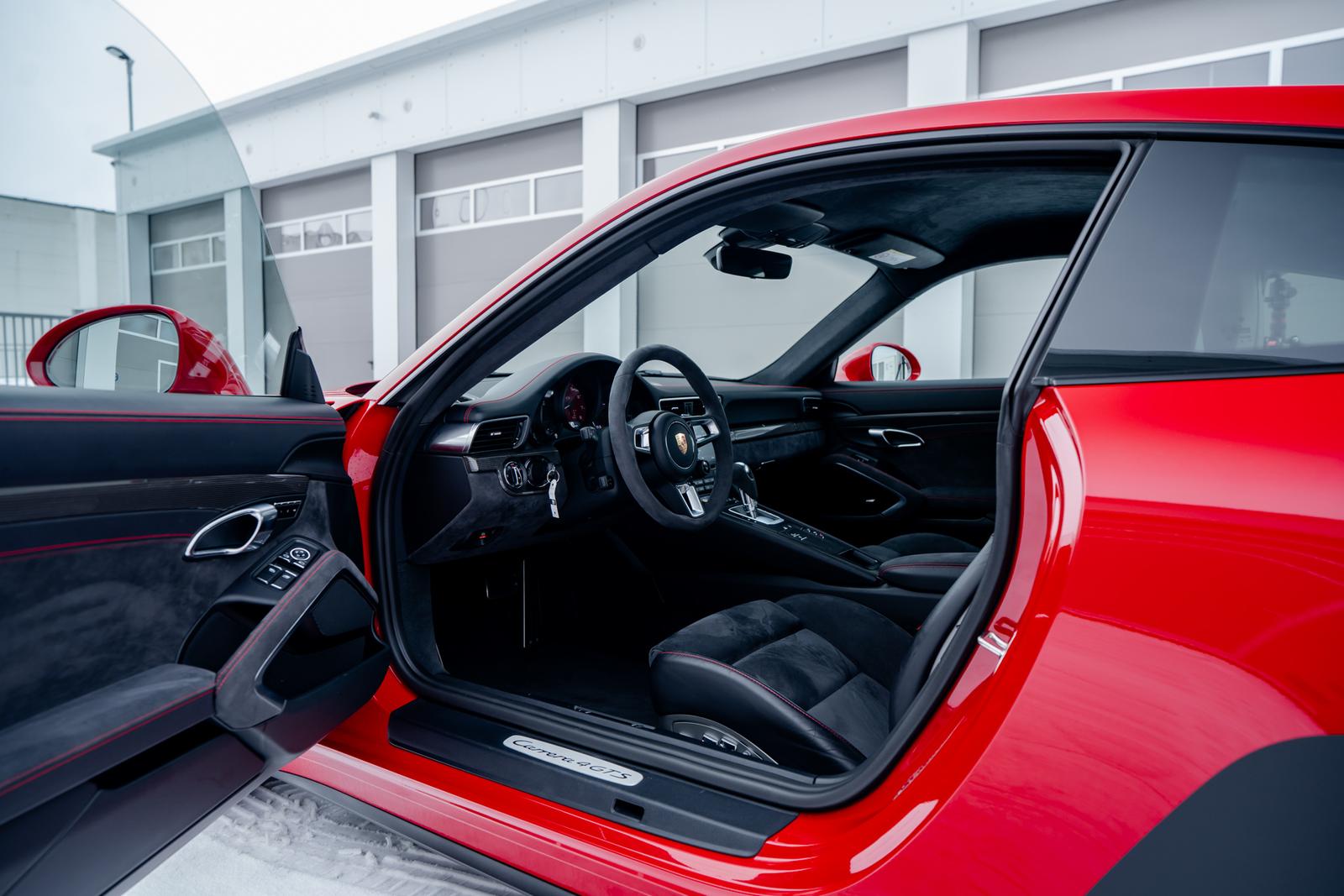 Porsche-991.2-Carrera-4-GTS-2363_6995bb5e66010998a00a8f06__DSC01857.jpg-