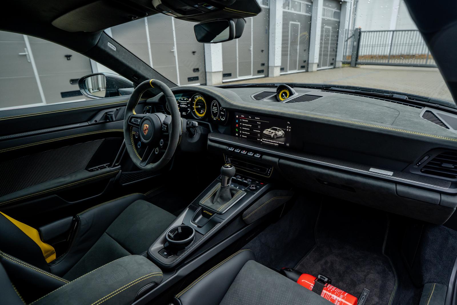 Porsche-992-GT3-RS-2363_698ca8acb73422f39807f77f__DSC01678.jpg-